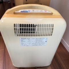 シャープ　冷風・衣類乾燥除湿機の画像