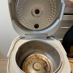【使用感あり】シャープ製炊飯器の画像