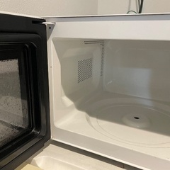 【使用感あり】シャープ製　電子レンジ※ターンテーブル付きの画像
