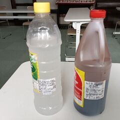 酢と醤油の画像