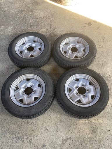 JB23W スズキ ジムニー ブリヂストン スタッドレスタイヤ 鉄板ホイール付き 4本セット