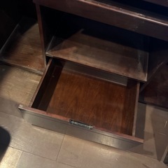 棚　オフィス　収納の画像