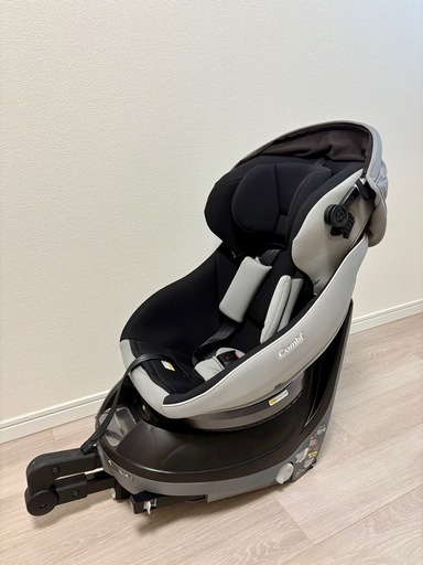チャイルドシート　combi