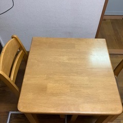ダイニングテーブルセットの画像