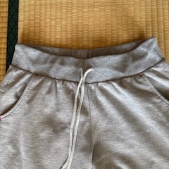 PUMAスウェットパンツの画像