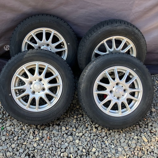 145/80r13スタッドレスタイヤホイール付き