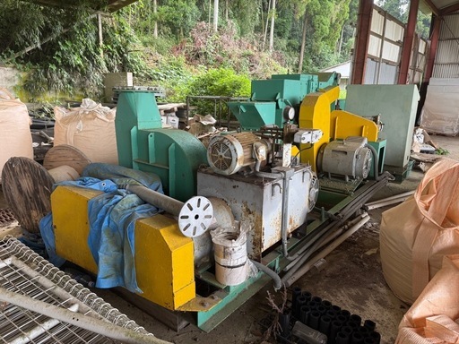 ミイケ式オガ粉製造機