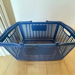 ロール式風呂ふた＆買い物かご　2つまとめてどうぞの画像