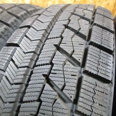 A3625 175/70R14 4本SET　スタッドレス　BS　VRX　19年製　溝あり　コンパクトカーにの画像