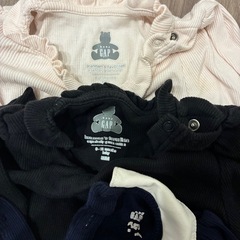 GAP ロンパース　セットの画像