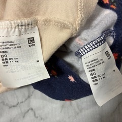 【美品】80-90 UNIQLO ベビー　キッズ長袖長ズボン　上下ペア4点セット　女児　ベビーの画像