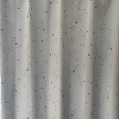 ニトリ　カーテン　星柄の画像