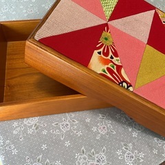 　木製小物入れ　小箱の画像