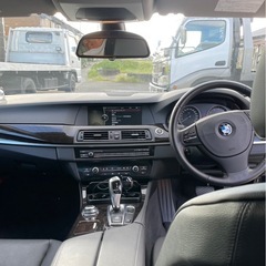 BMW 5シリーズ　車検約2年付きの画像