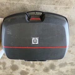 リアボックス4点セットの画像