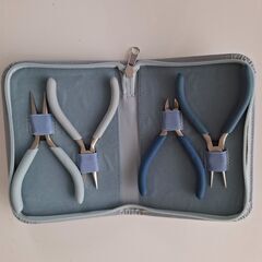 ストラップ作成工具・部品の画像
