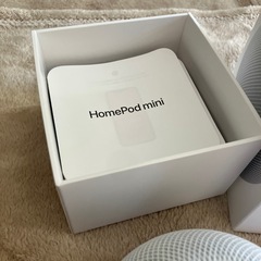 【美品】Apple Homepodmini スピーカー　音楽プレイヤーの画像