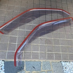 明日限定値下げ‼️車種不明‼️ドアバイザー未使用の画像
