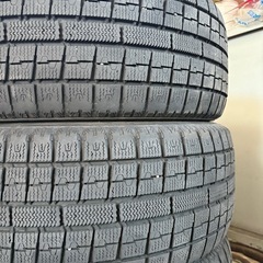 215/55r17 スタッドレス　4本セットの画像
