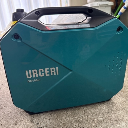 未使用品　インバーター発電機　GS1800i