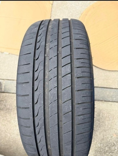ハイエース　KBレーシングホイール18インチ8＋38