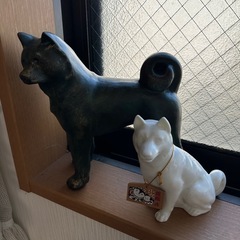 秋田犬の置物　4点
の画像
