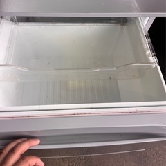 冷蔵庫　TOSHIBA 2016年　 の画像