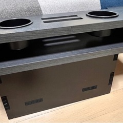 ハイエース、セカンドテーブルの画像