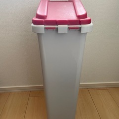 IKEA ゴミ箱(2個)の画像