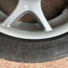 BMW　MINICOOPER　純正タイヤ＆ホイール４本セットの画像