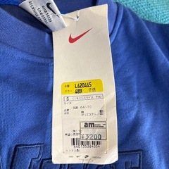 子供NIKEトレーナーの画像