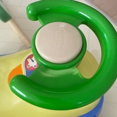 ベビー、キッズ用品　メリー　車　足こぎ　室内　おもちゃの画像