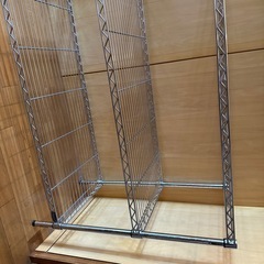 スチールラックの画像
