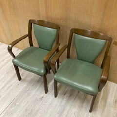 飛騨産業　キツツキ　アームチェア　ダイニングチェア　椅子　座面革　2脚セットの画像