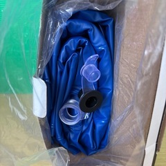 東○431 エアーベッド シングルタイプ 180×71×19cm 車中泊 災害時 急な来客 キャンプ コンパクト ベロア調 快適快眠 簡単設置 ベッドのみ AirBedの画像