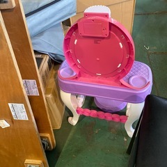おもちゃ　ドレッサーの画像