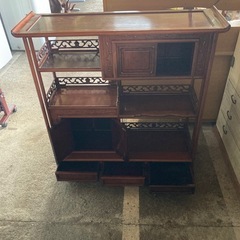 重厚感ある
収納家具？の画像