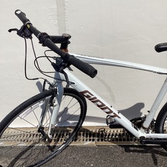 🚲店頭在庫50台🚲春日市🚲700cクロスバイク🚲クロスバイク🚲 G I A N T🚲ジャイアント🚲ESCAPE  RX🚲 K7EK8842🚲No309の画像