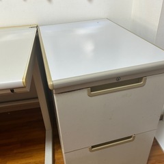 デスク3点まとめて！の画像
