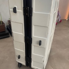 スーツケース大型・H70✖️W50✖️D30の画像