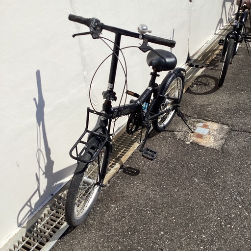 ?店頭在庫50台?折り畳み自転車?20インチ?J e e p?ギア付き?サス付き? GT81200843?No302