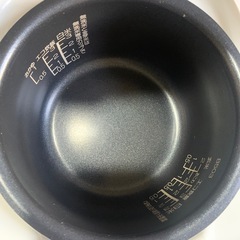 炊飯器の画像
