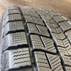 スバル車スタッドレスタイヤの画像
