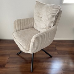 新品　ダイニングチェアの画像