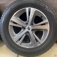 スバル車スタッドレスタイヤの画像