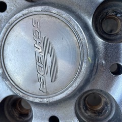 ヴォクシー70に履いていたスタットレスタイヤアルミホイルの画像