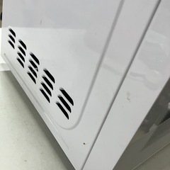 O 2509-532 ニトリ マイコン電子レンジ 17L  2023年製 BN20M WH 通電確認済み ※匂いが少しします キズ 汚れあり 現状お渡しの画像