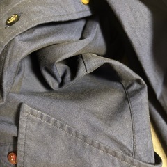 ①UnitedARROWS ネイビーシャツの画像