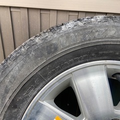 アルミホイール付きスタッドレスタイヤ(165/65 R13)の画像