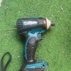 マキタ14Vインパクトドライバー本体のみ　中古　動作確認済みの画像